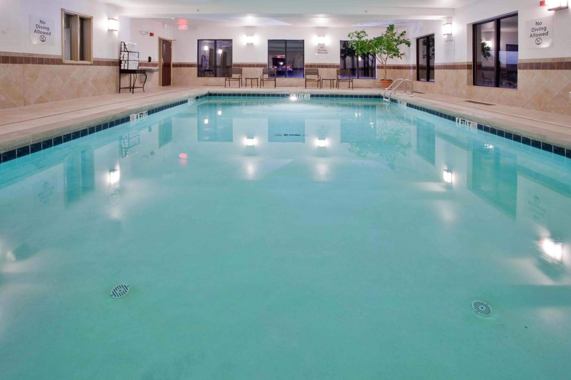 Holiday Inn Express Hotel & Suites Exmore-Eastern Shore By Ihg Exterior foto
